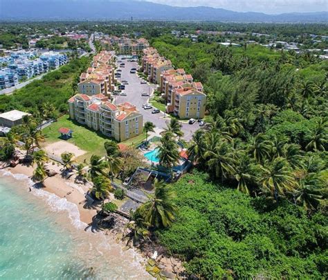 San Juan Beachfront Vacation Rentals .